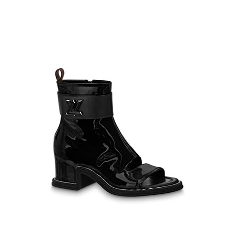 louis vuitton moonlight ankle boots|Louis Vuitton snow boots.